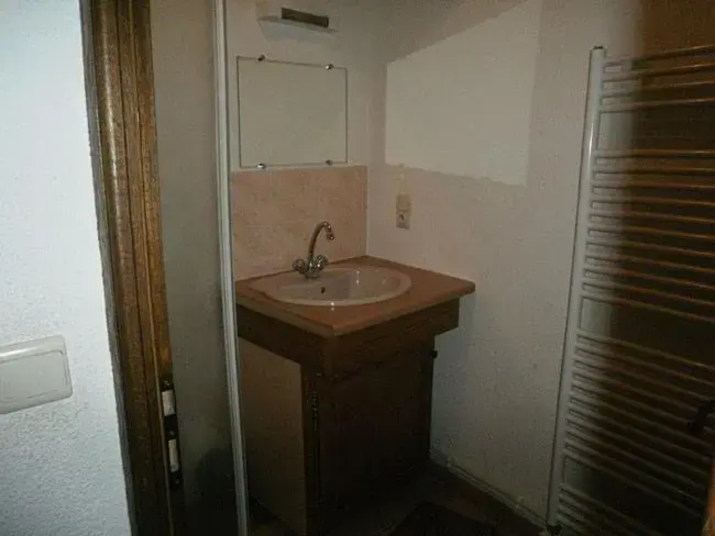 Rue Coma Cheric 6COMA1