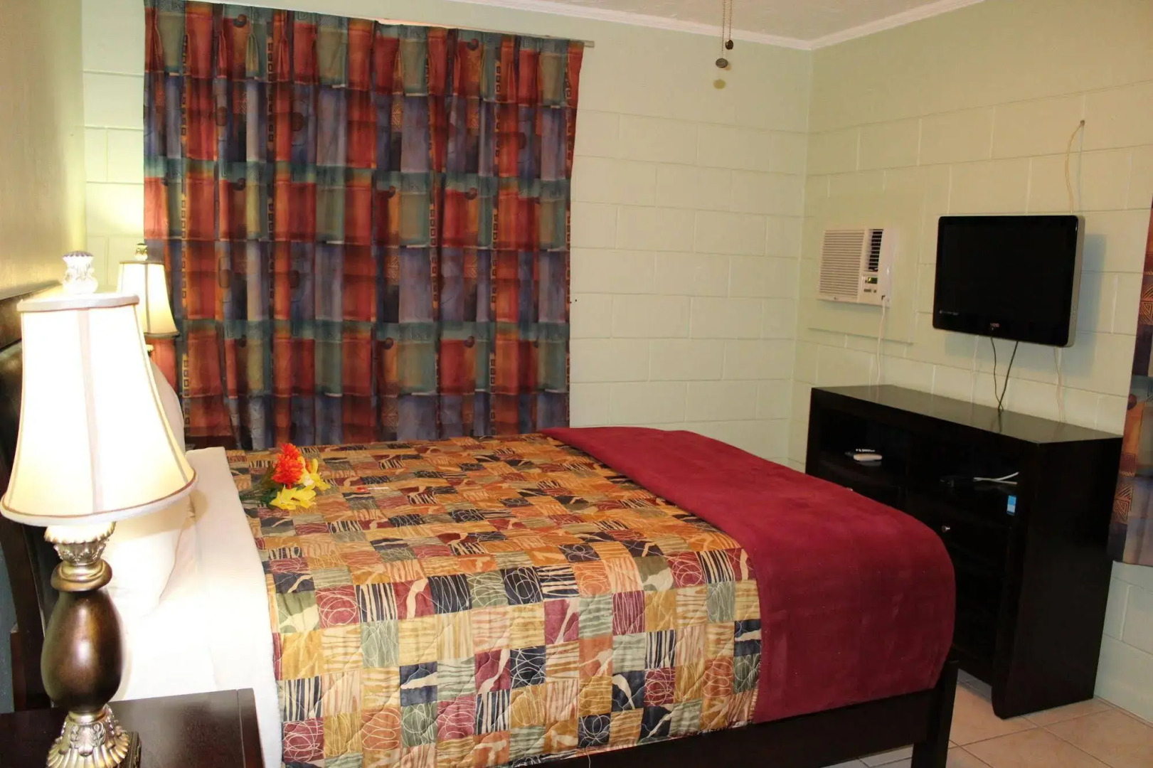 Sunshine Inn & Suites Venice, FL