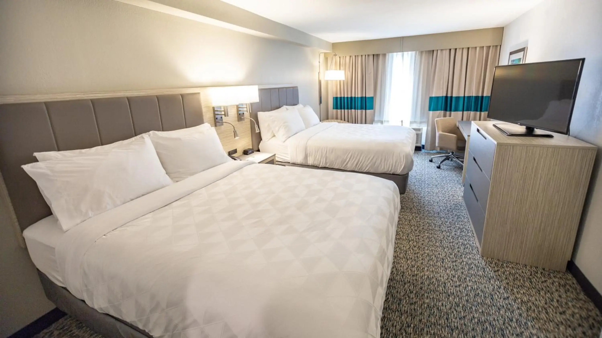 Holiday Inn Knoxville N - Merchant Drive by IHG