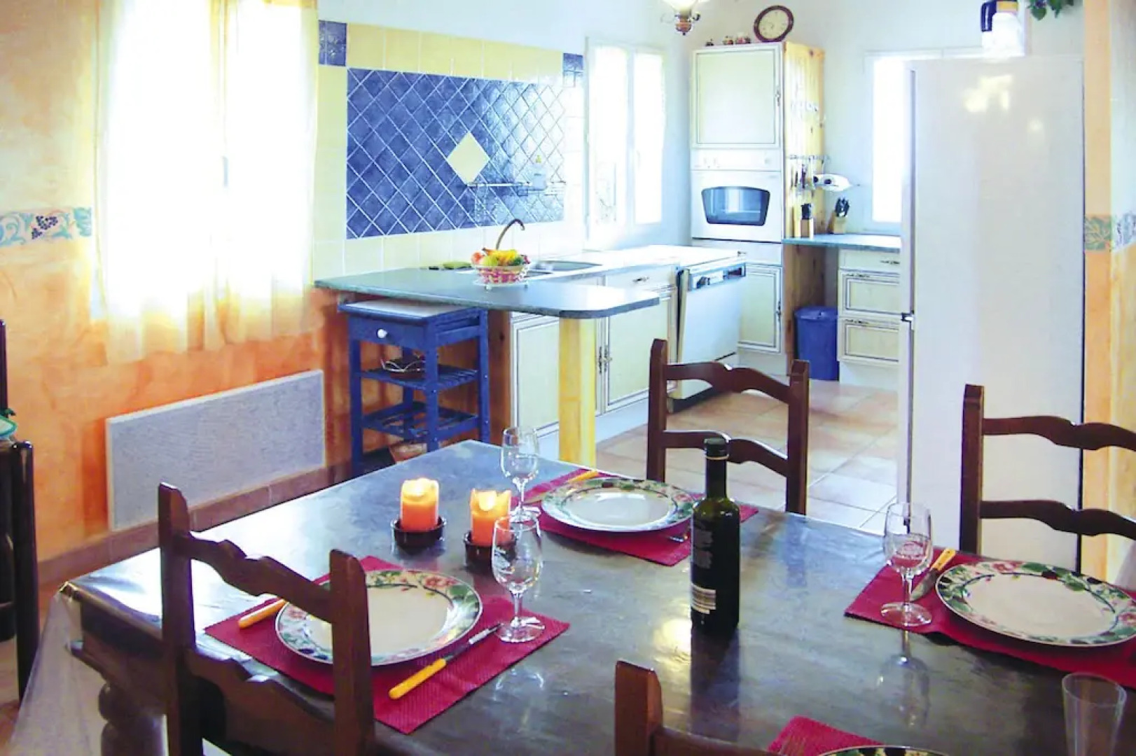 Provencal holiday home with private garden, Bédoin