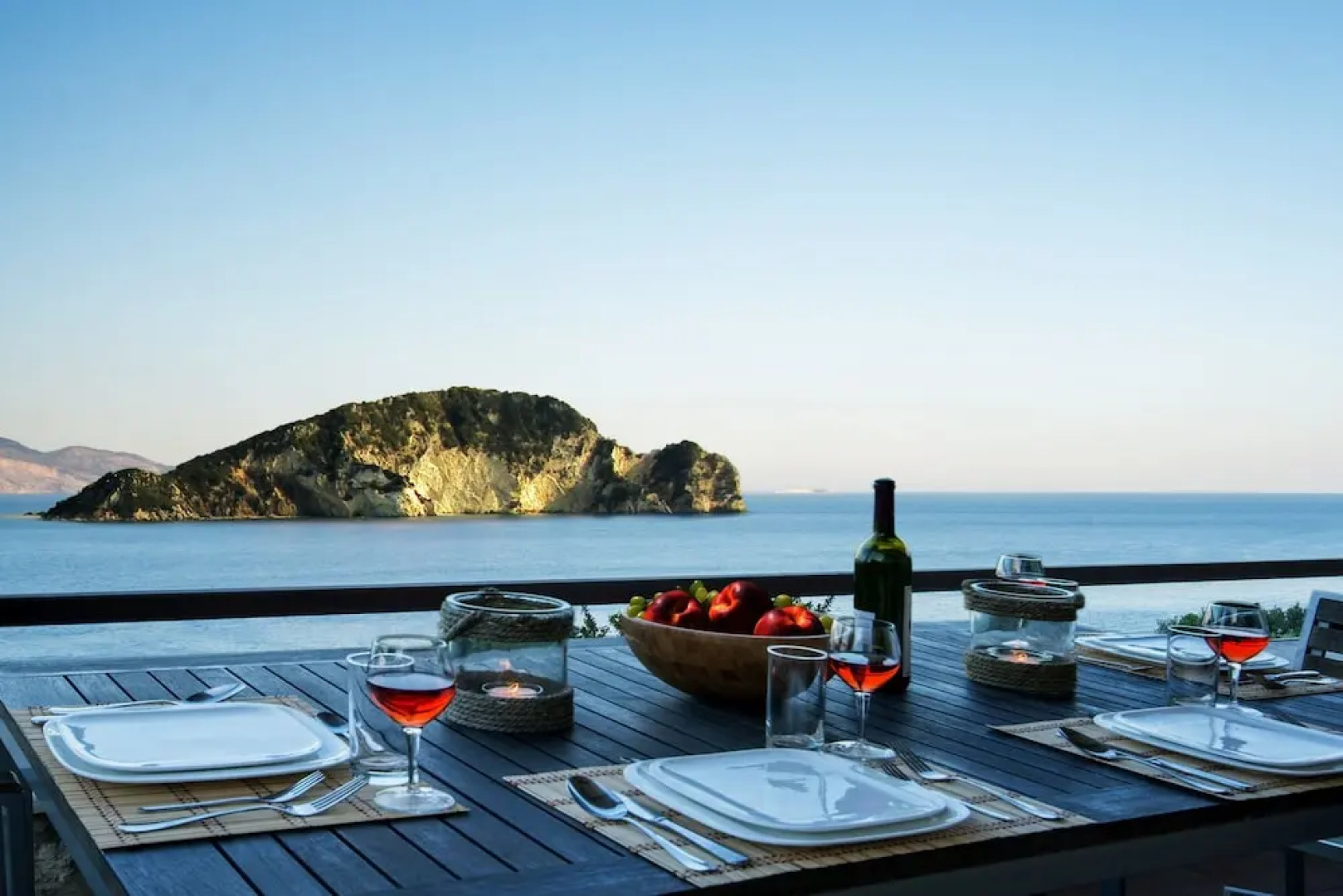 Exensian Villas & Suites