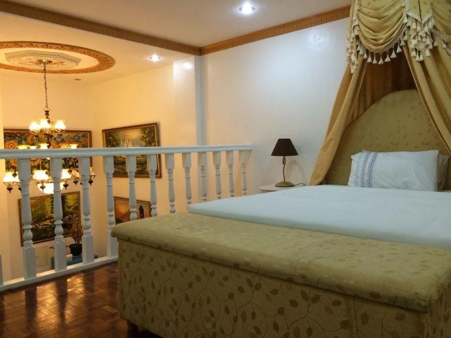 Highlander Hotel and Resort