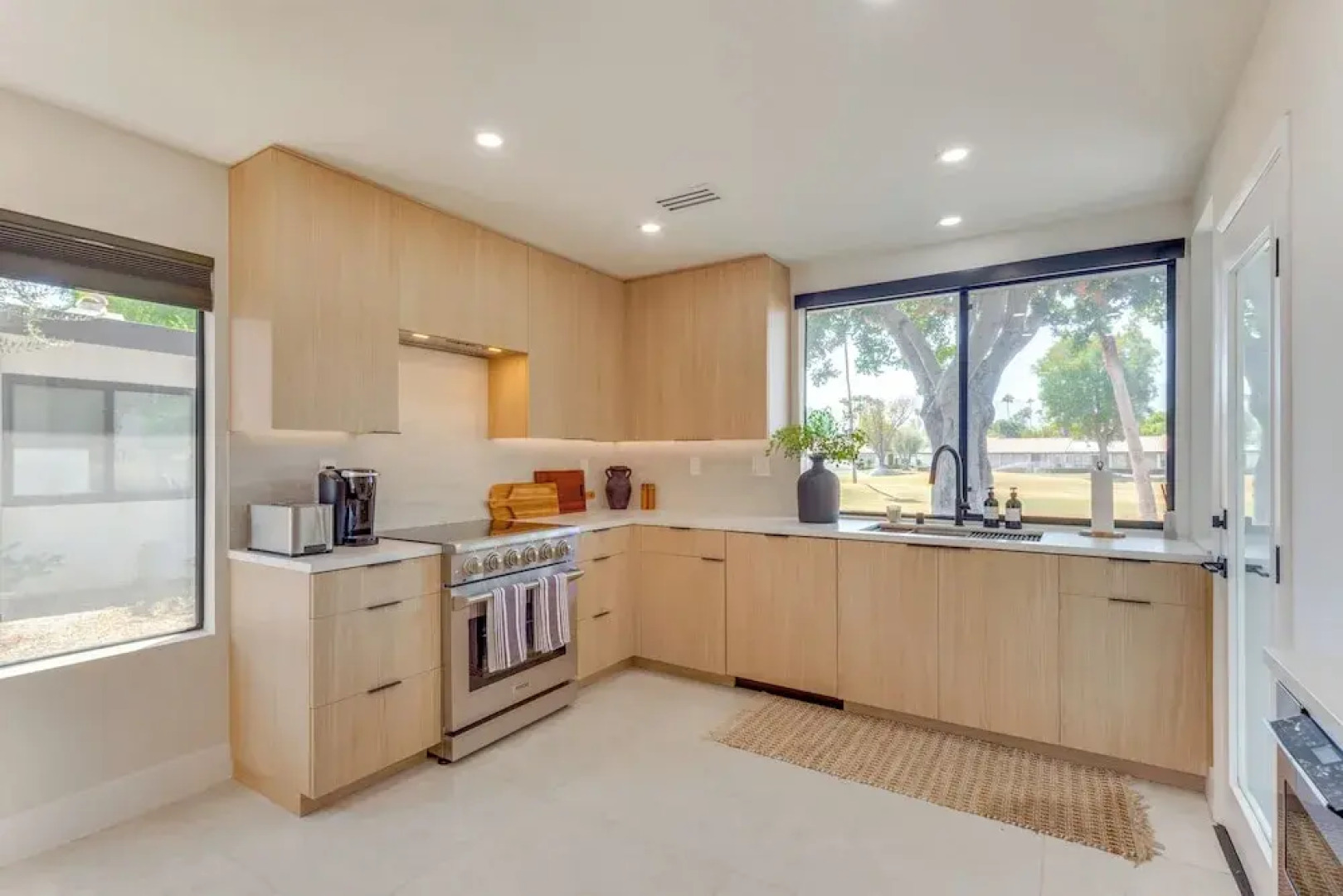 Rancho Mirage Condo Near El Paseo & The River!