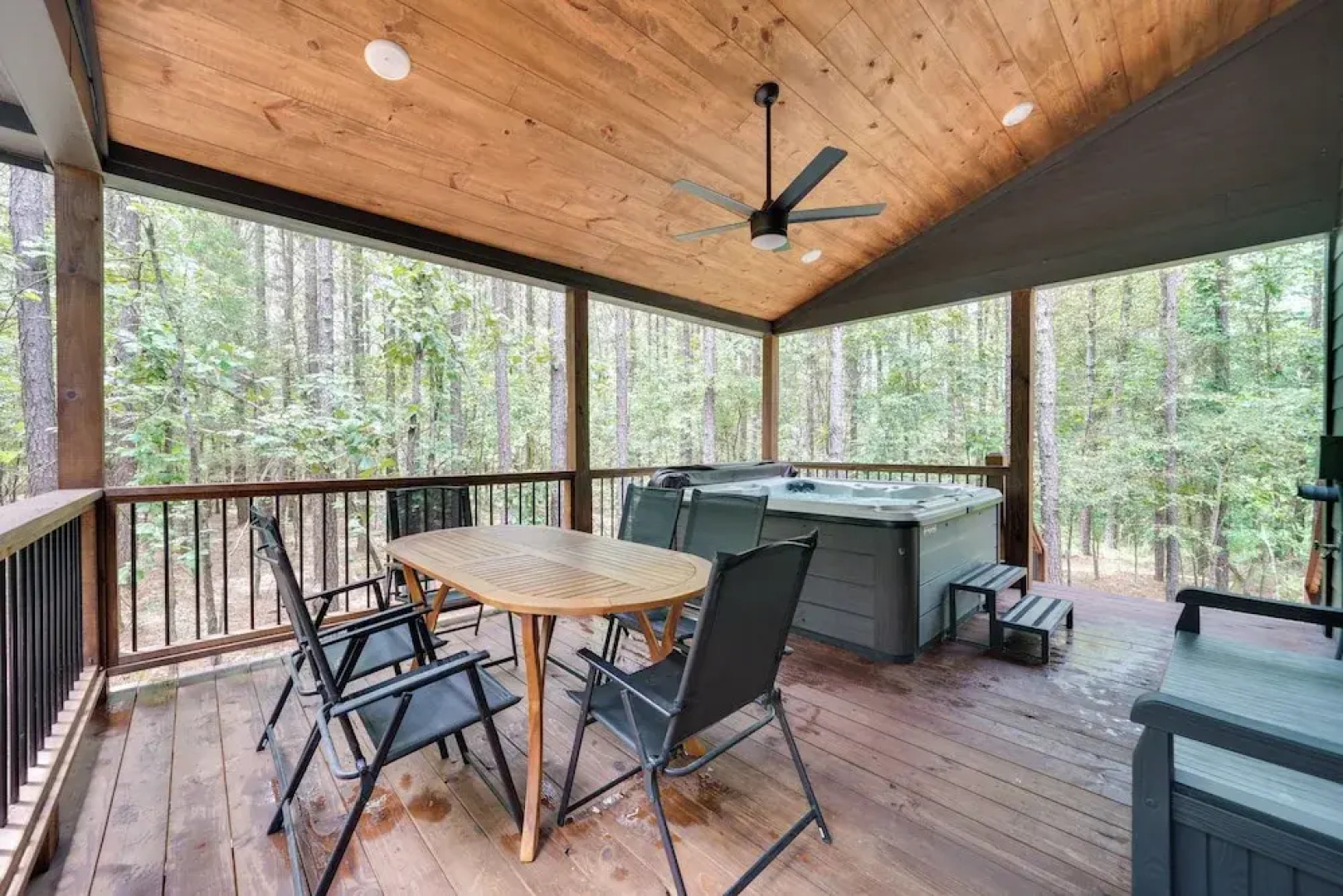 'sutton Ridge' Cabin Rental: Hot Tub & Swing Set!