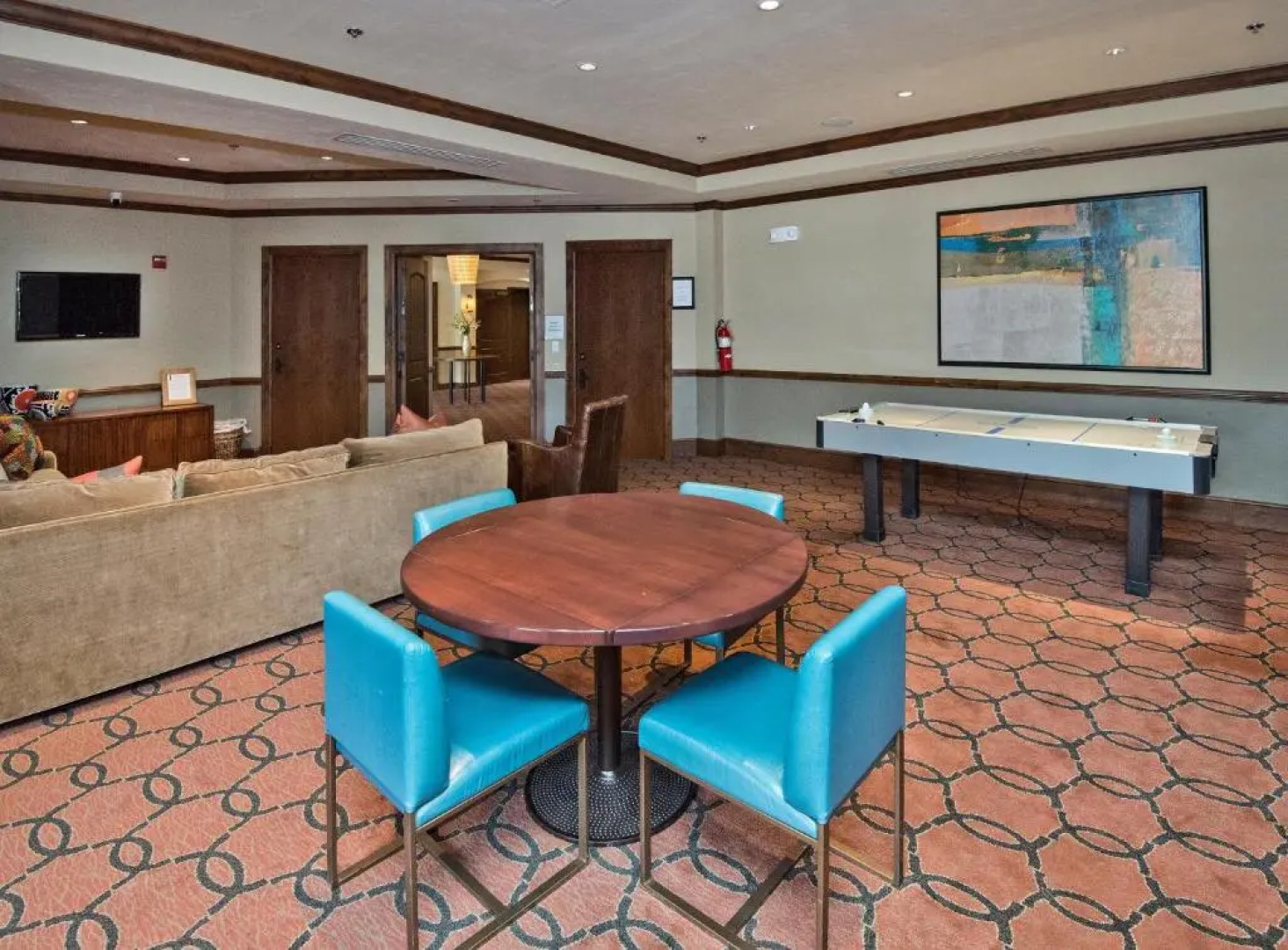 Ascent Residence 208