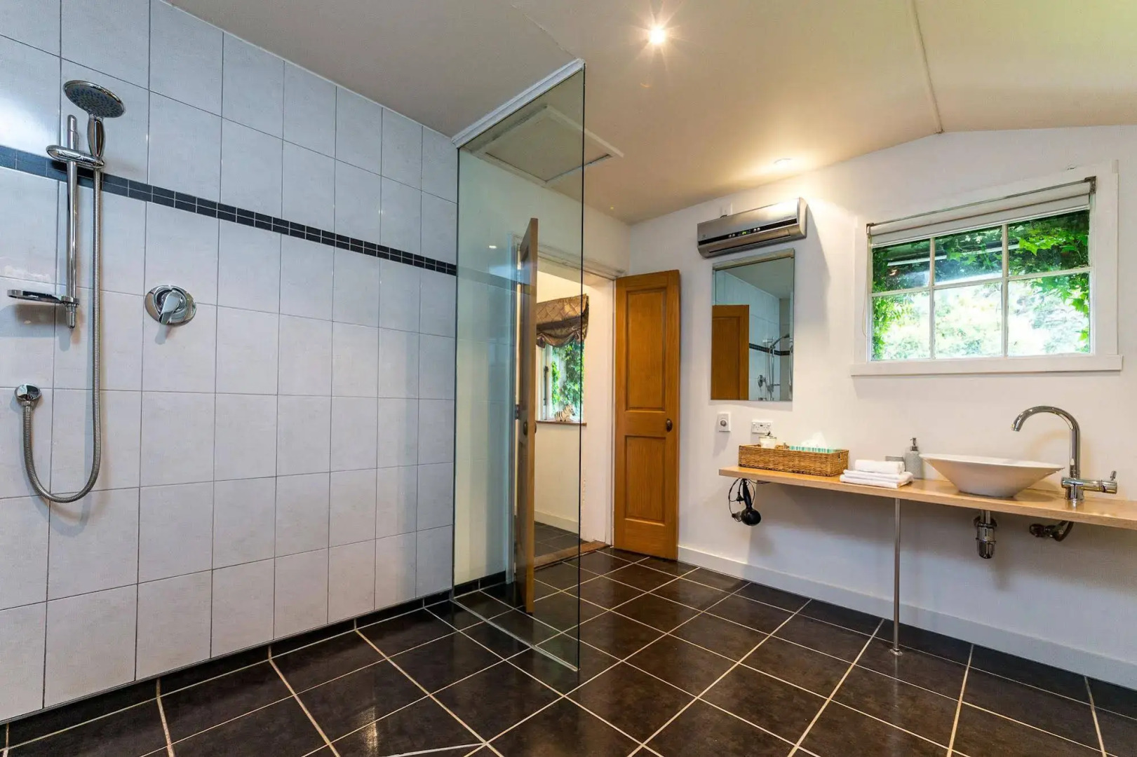 Marlborough Bed And Breakfast