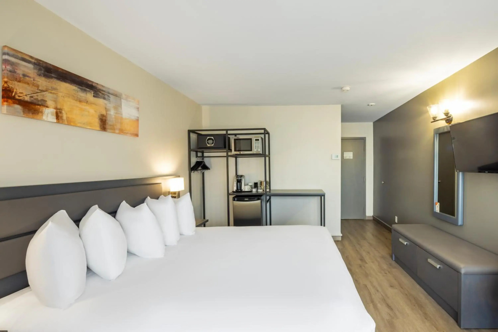 Les Suites de Laviolette, an Ascend Collection Hotel