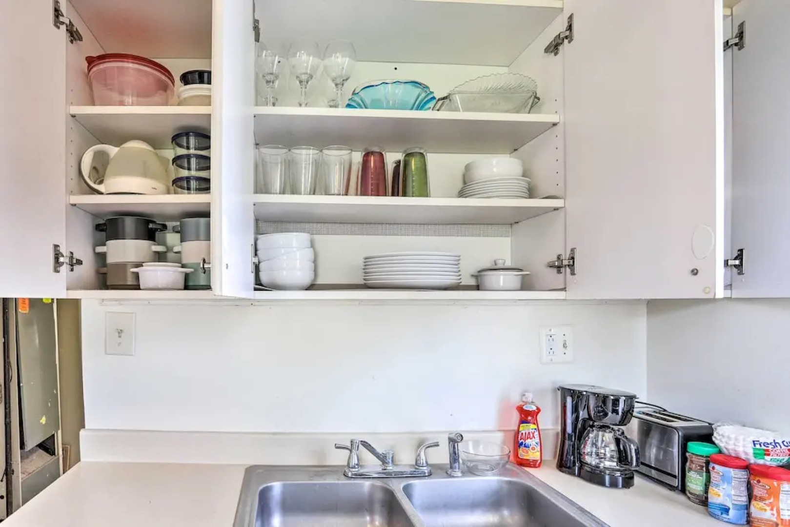 Lovely Royal Oak Unit < 10 Min to Vibrant Downtown