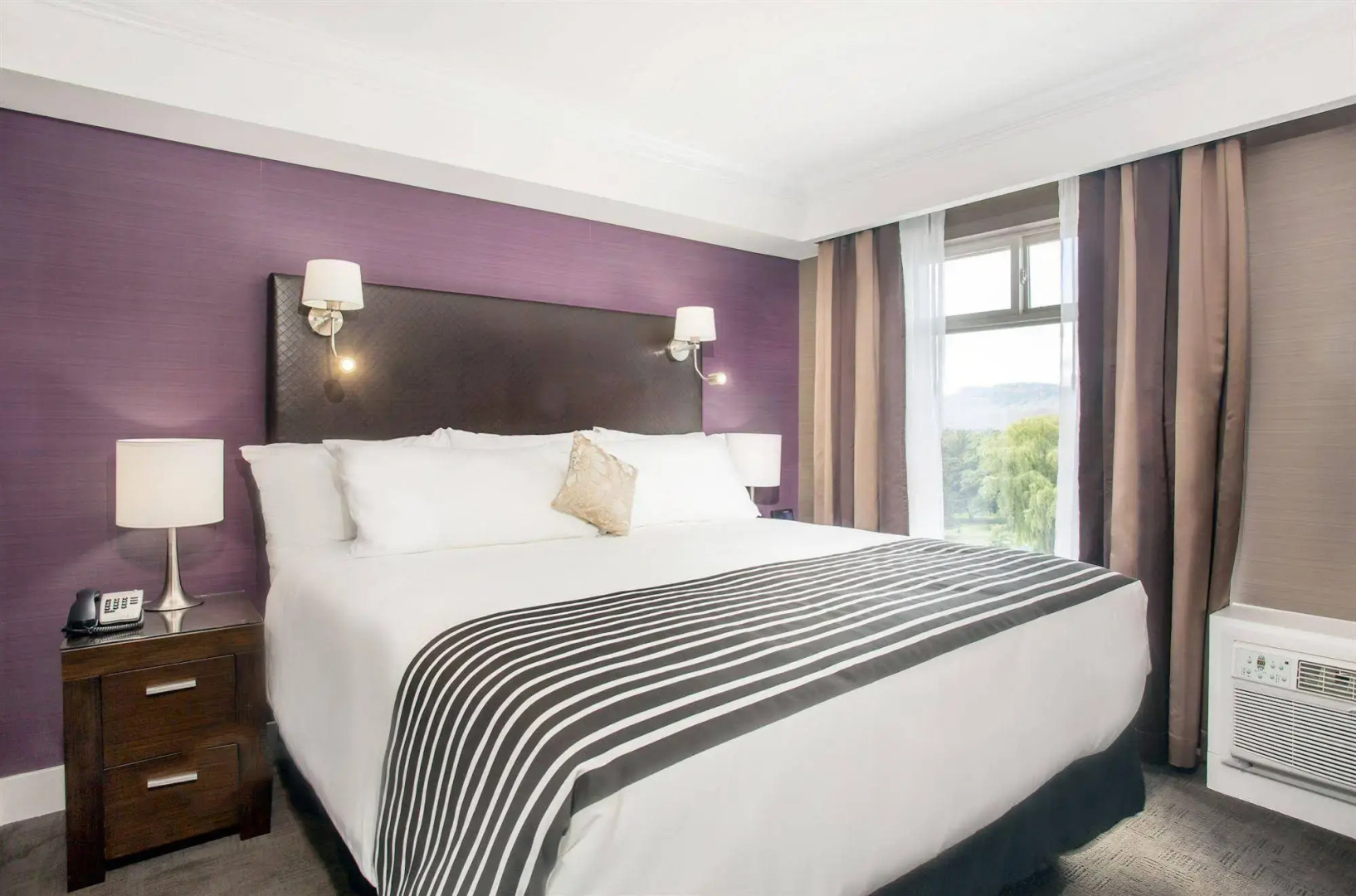 Sandman Signature Kamloops Hotel