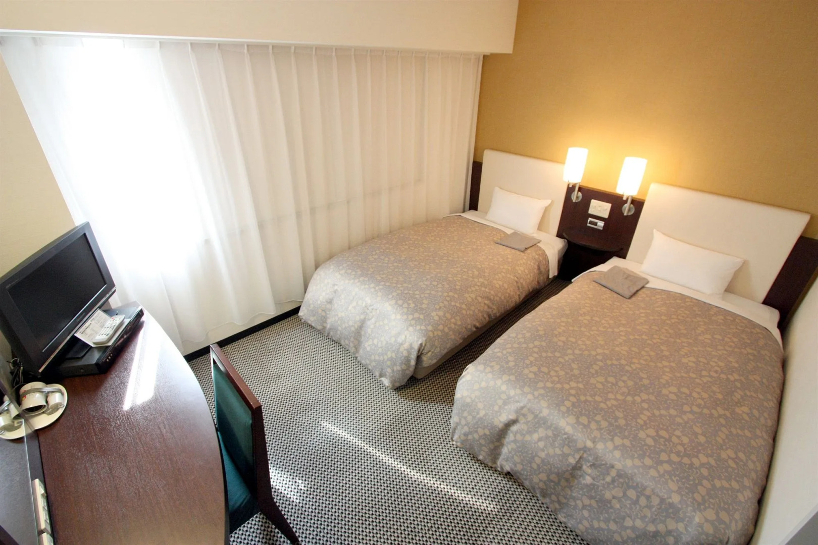 Takaoka Manten Hotel Ekimae