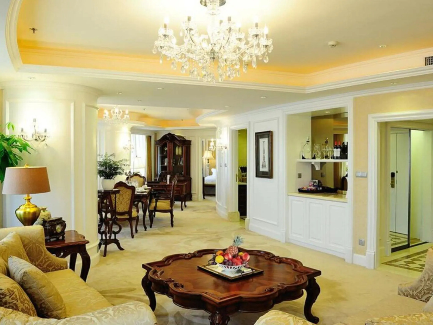 Dalian Liangyun Hotel