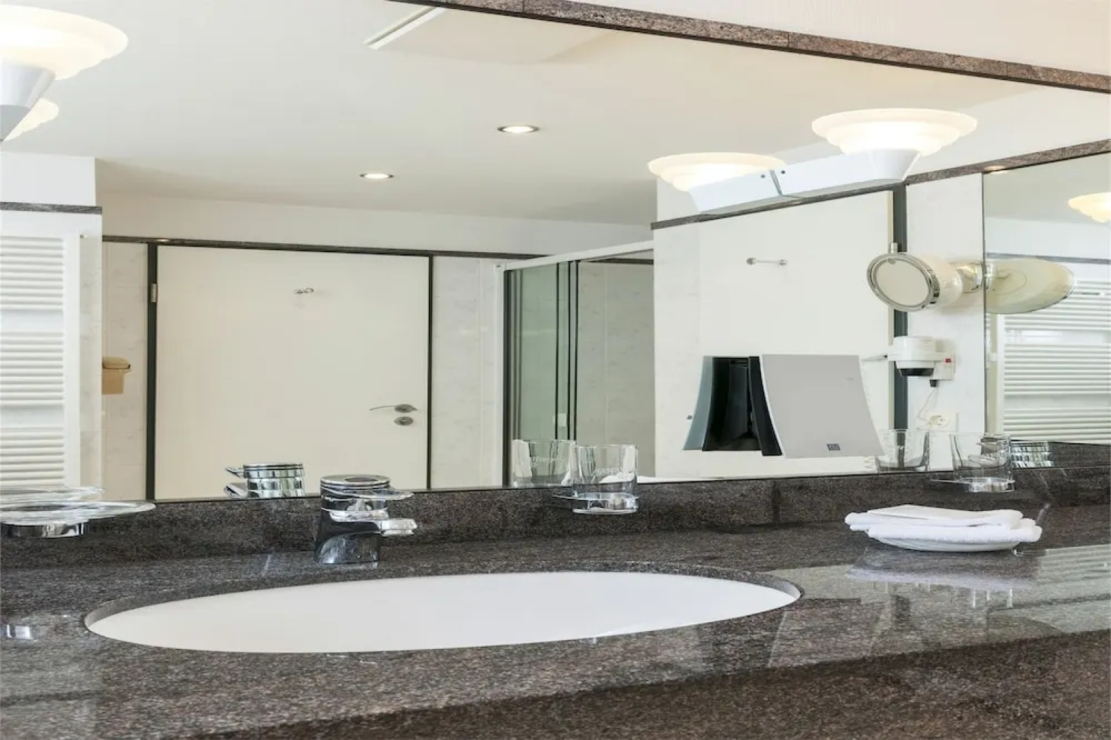 Tryp by Wyndham Stadtoldendorf