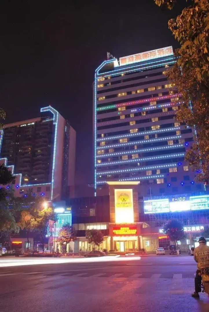 Vienna Hotel Qingyuan Lianjiang Road