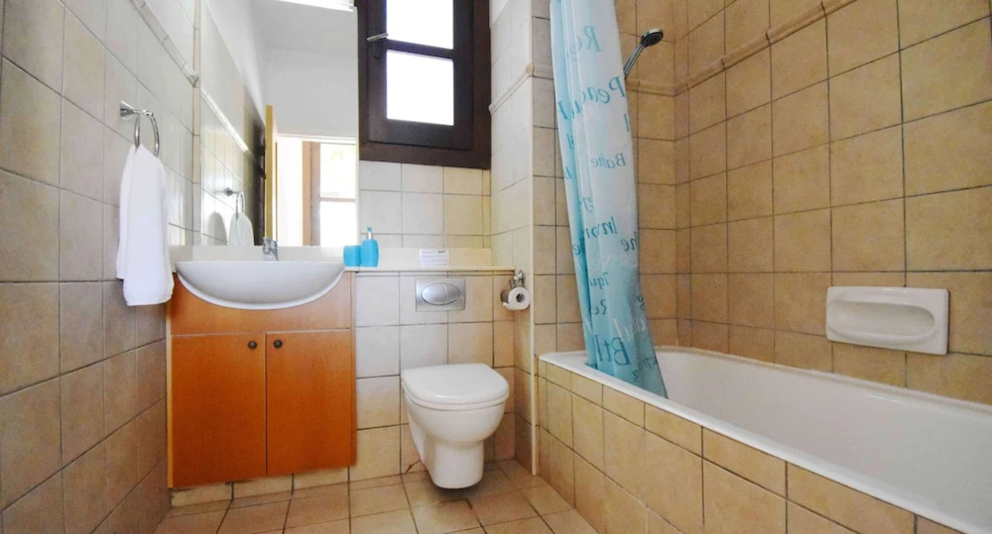 3 bedroom Villa Tala 67 with private pool and golf course views, Great for families, near Aphrodite Hills Resort village