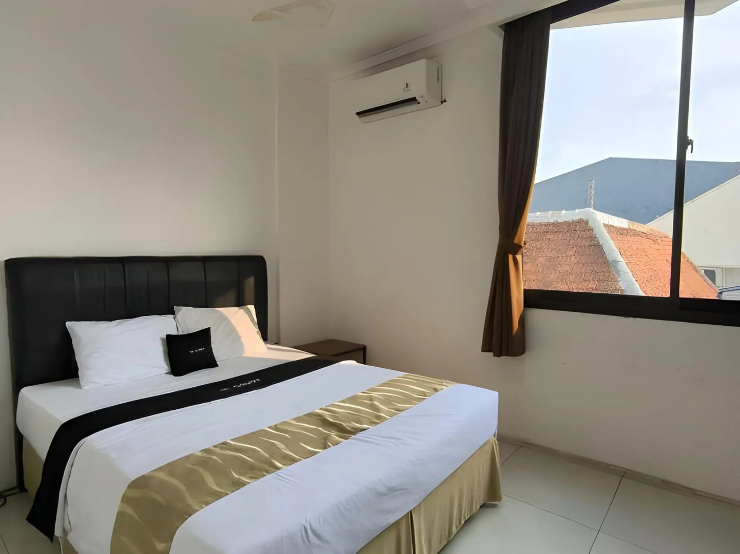 DS Residence 34 Gang Pinggir