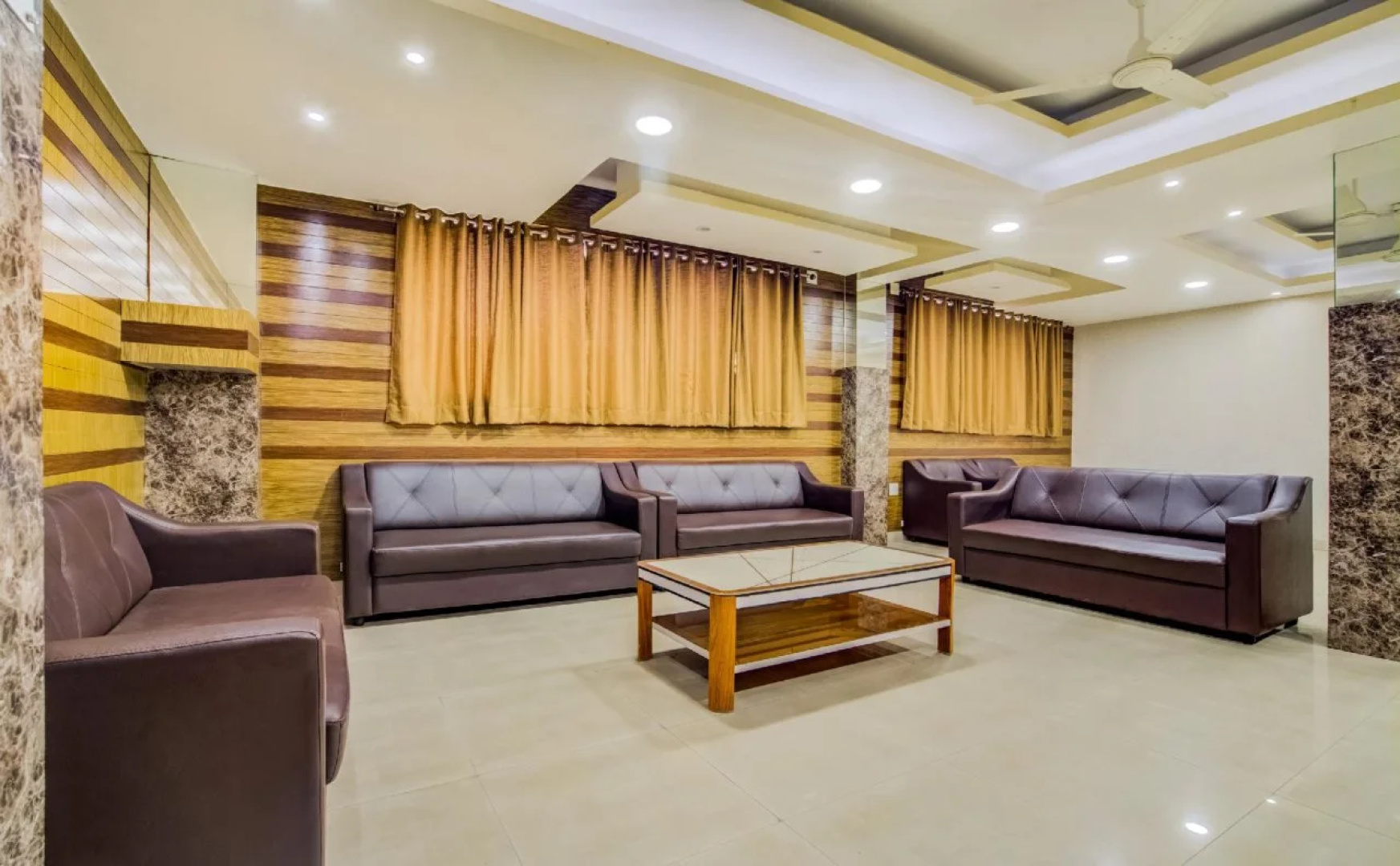 The Grand Yash By OYO Rooms