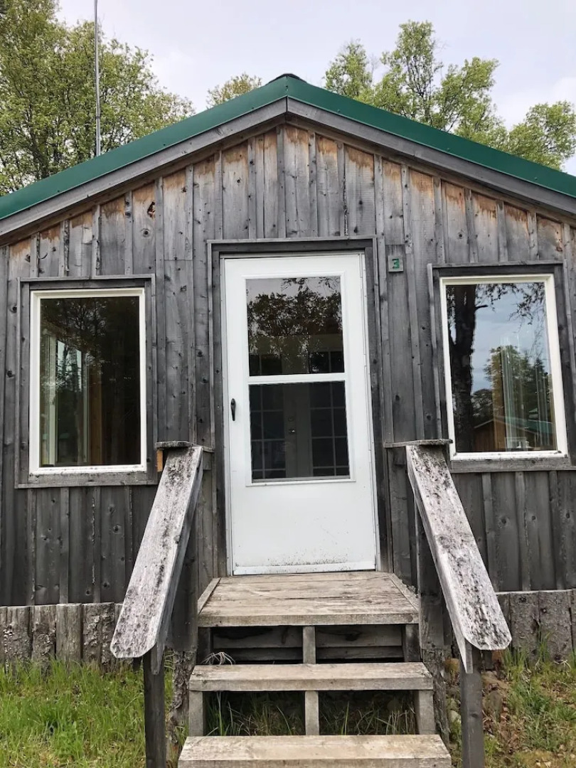 Ninilchik 132.6 Cabins and Rv Park