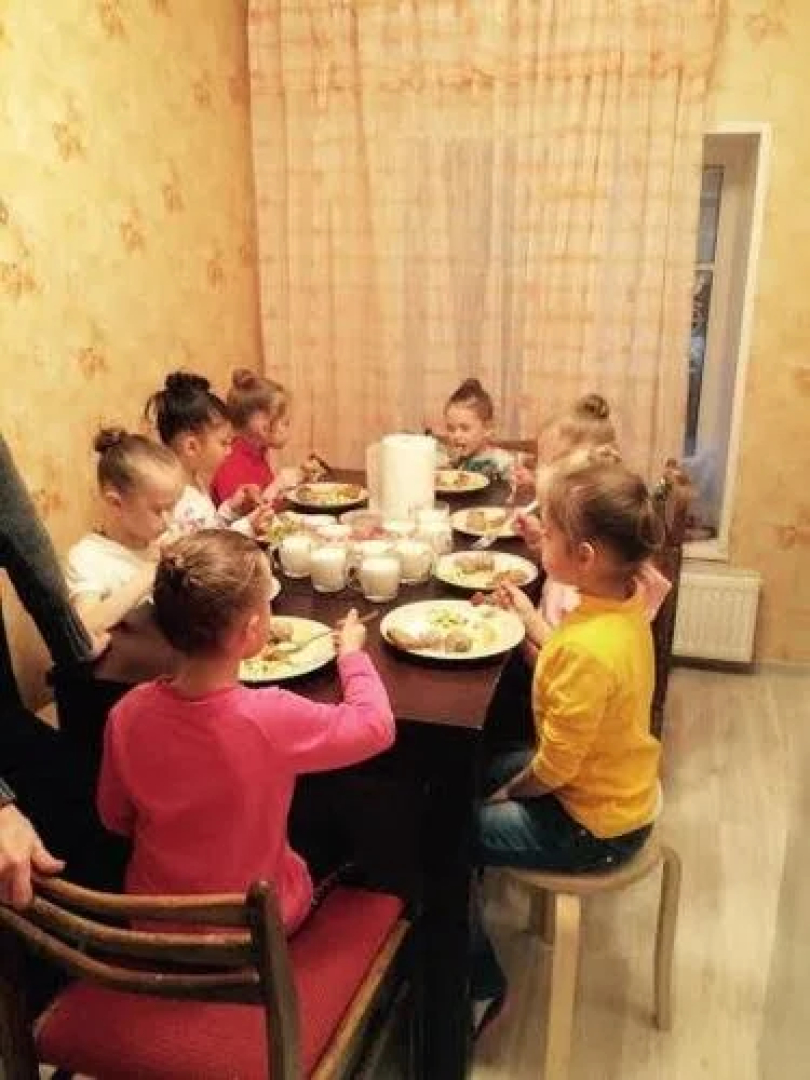 Жилое помещение Все свои на Большой Конюшенной