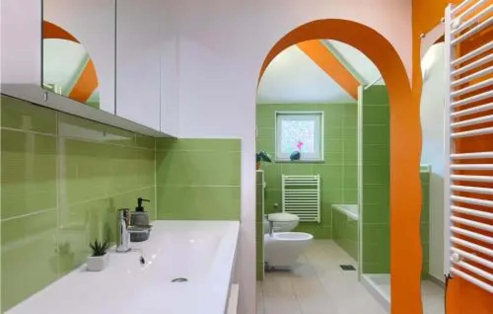 Four bedroom Holiday Home In Loborika