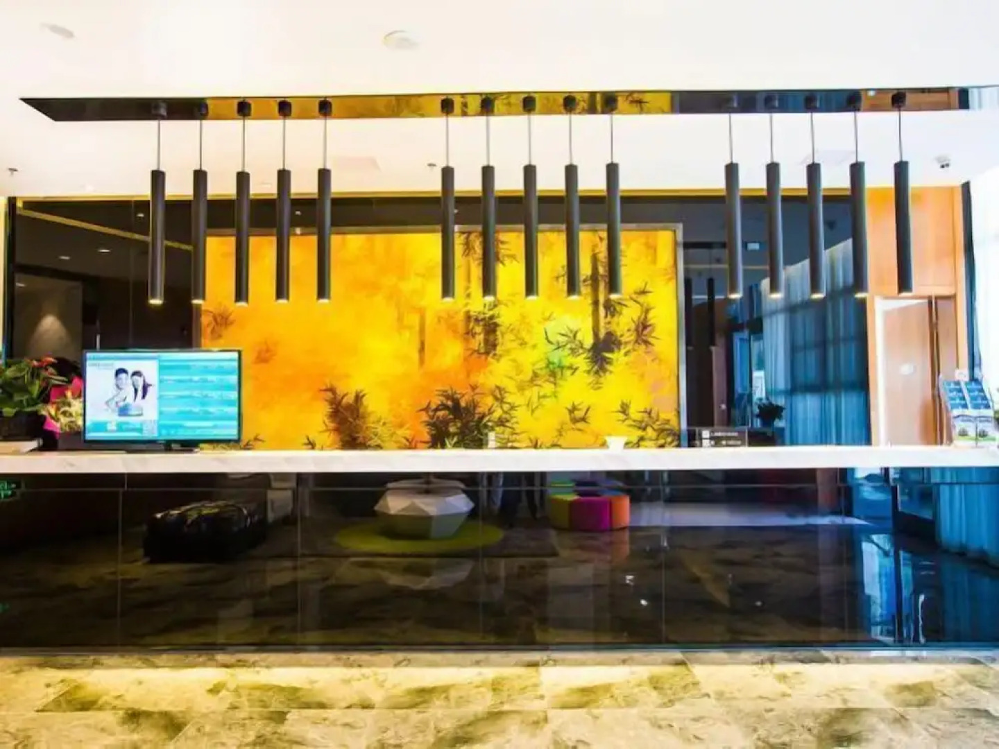 Jinjiang Inn Style Xinyang Railway Station Cultural Center