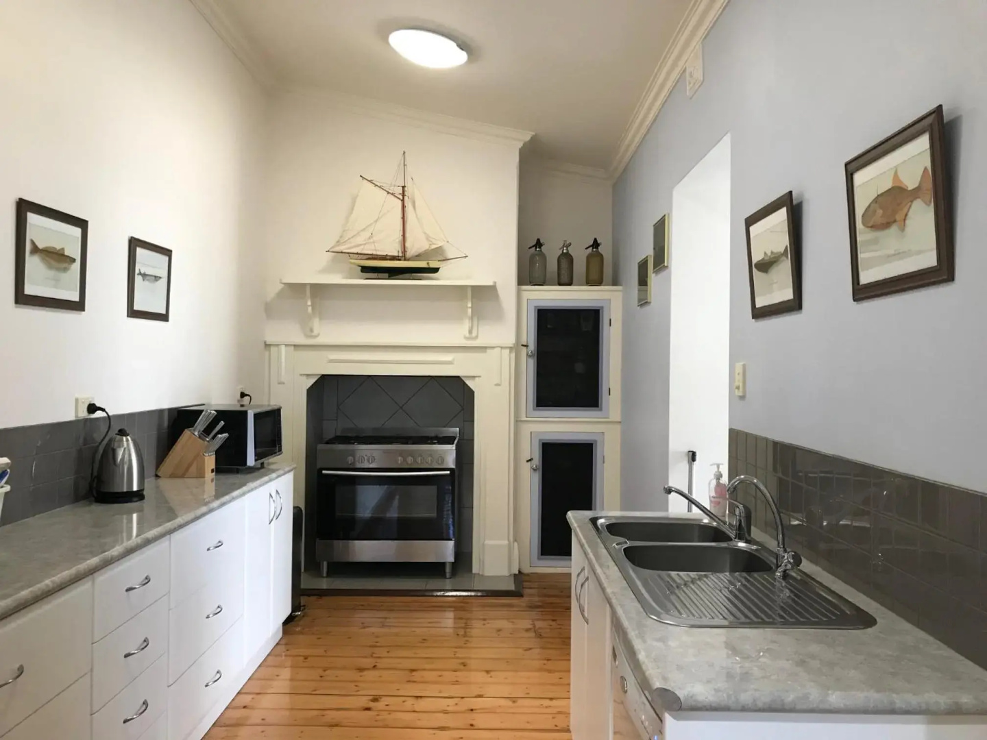 Armadale House - Kingscote