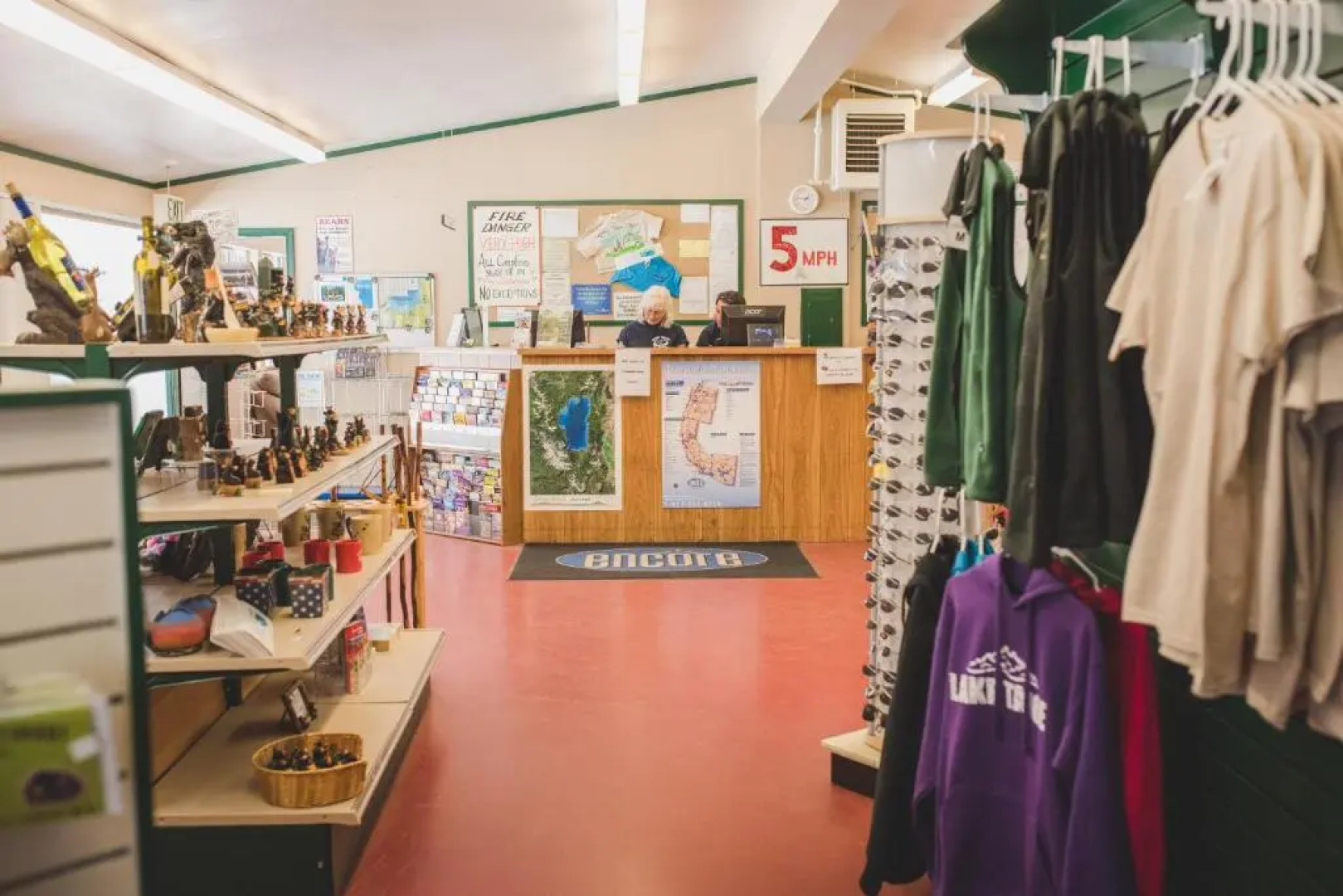 Tahoe Valley Cottage 2