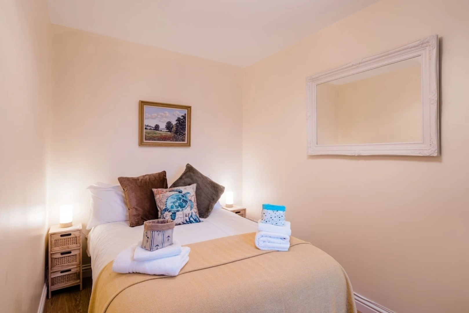 Whitstable's Beachcombers, Sleeps 10, Dog Friendly