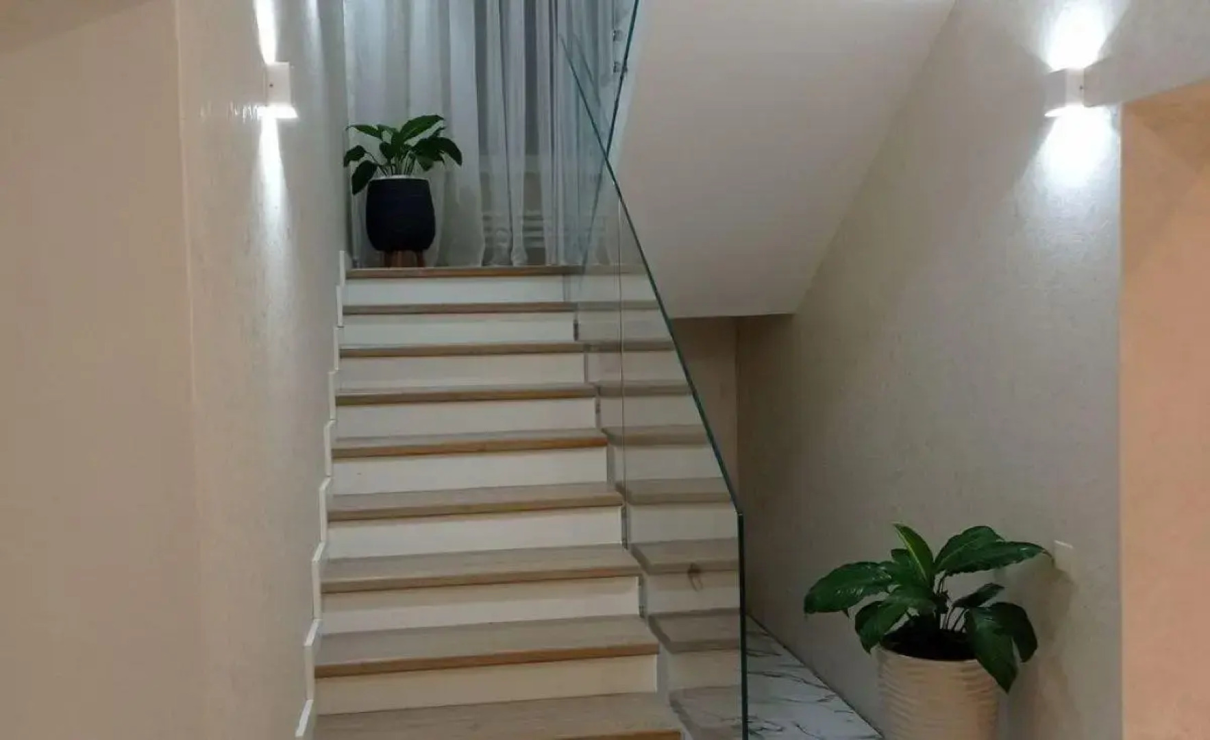 Коттедж с сауной в доме