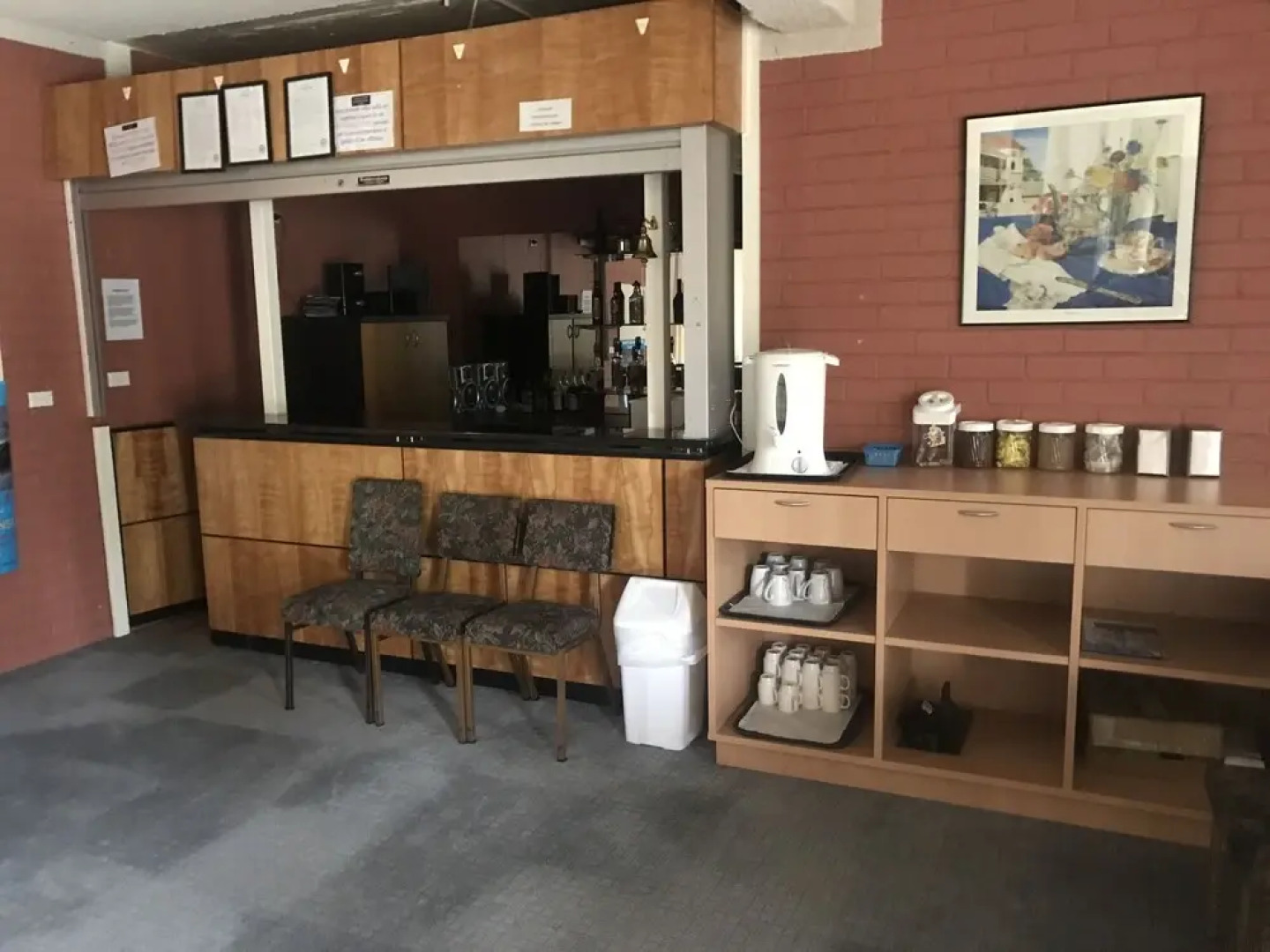 Snowy Mountains Coach and Motor Inn