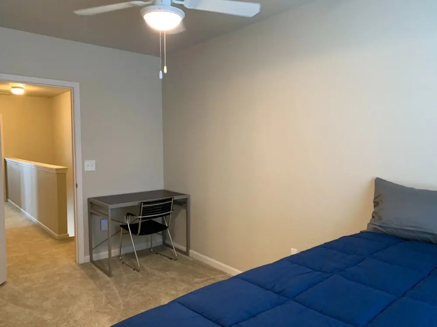 4 Bedroom Cozy House near City Attractions