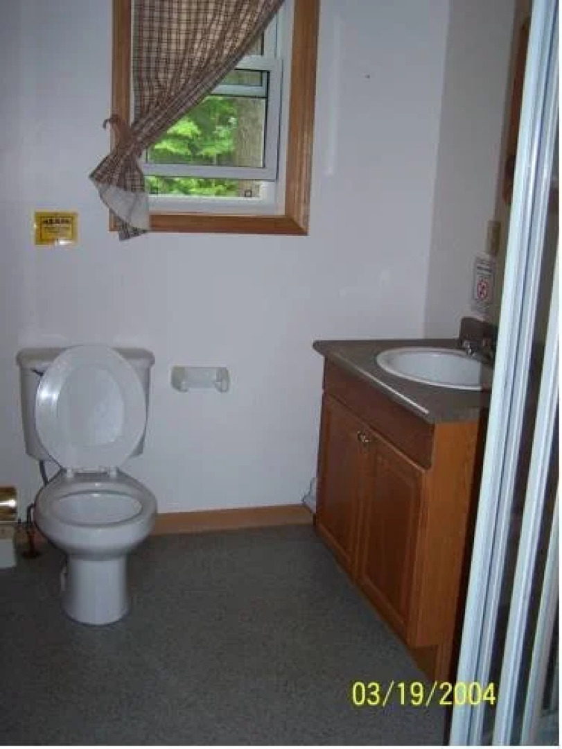 H & H Restaurant and Resort