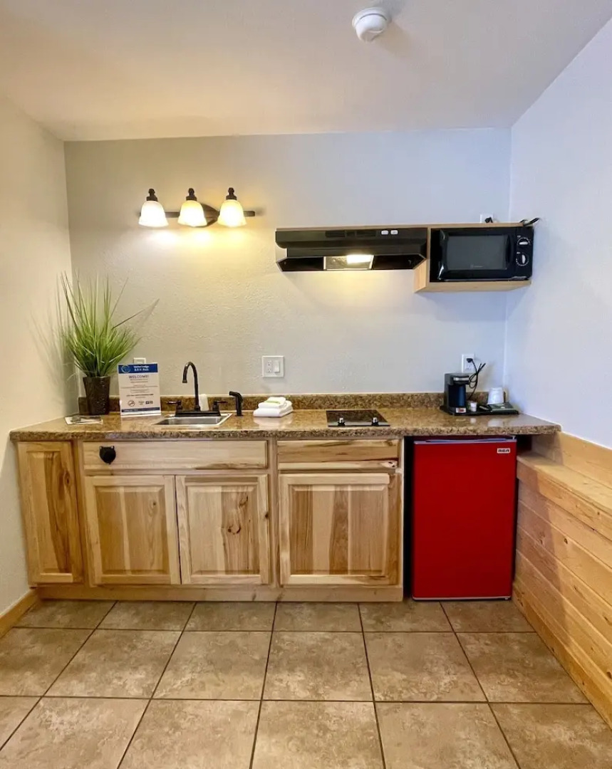 Idaho Lodge and RV Park