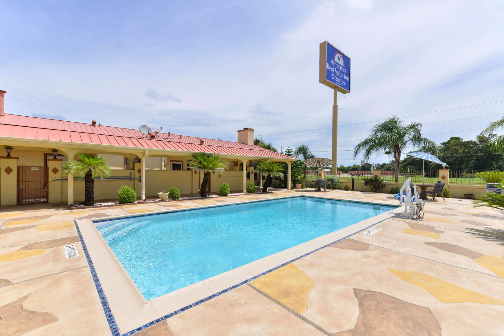 Americas Best Value Inn & Suites Alvin Houston