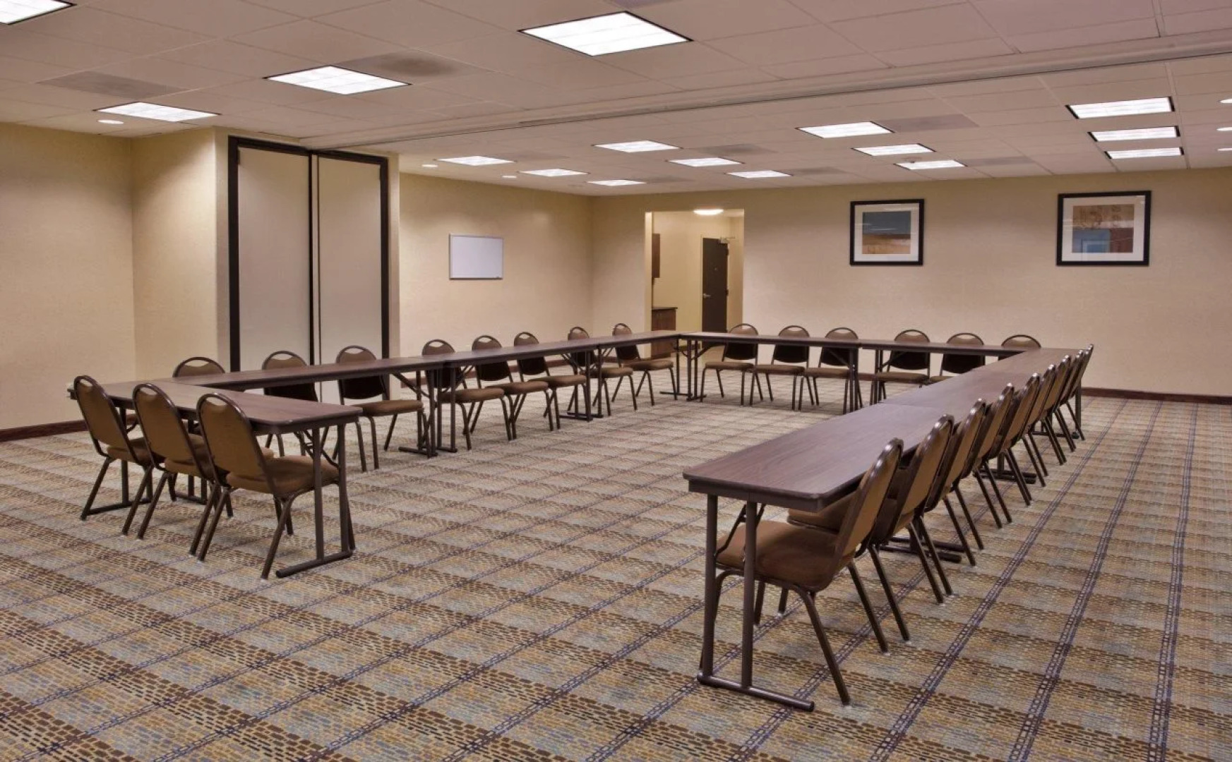 Holiday Inn Express and Suites Moultrie by IHG