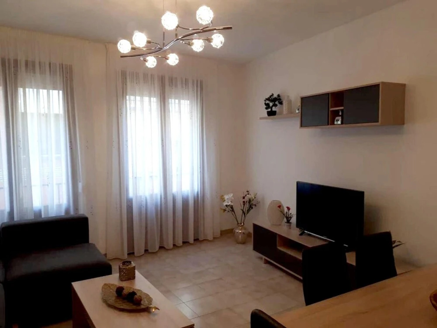 Apartment With 3 Bedrooms in Cardona, With Wonderful City View, Enclosed Garden and Wifi