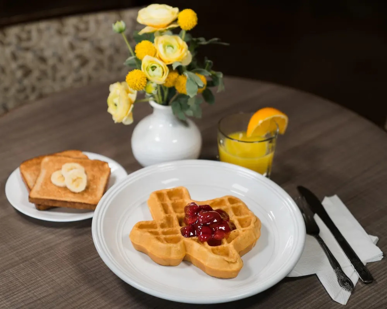 Malana Hotels & Suites