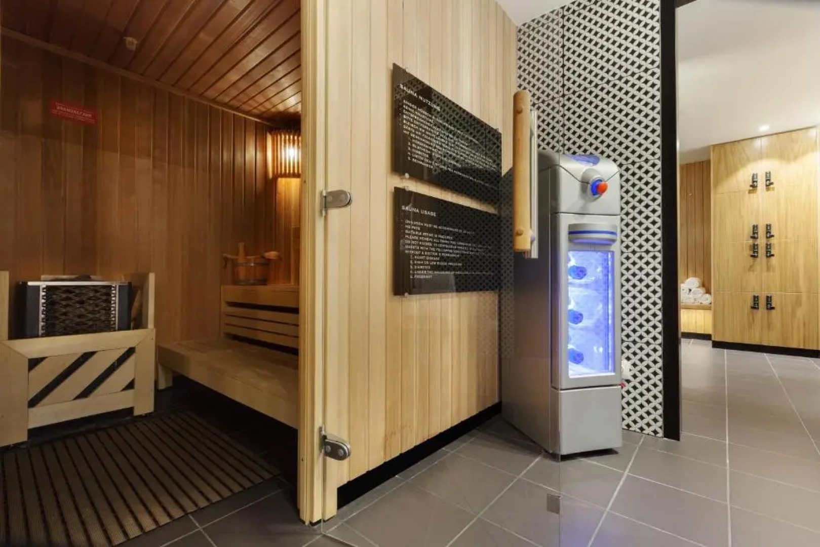 Holiday Inn Dresden - Am Zwinger by IHG