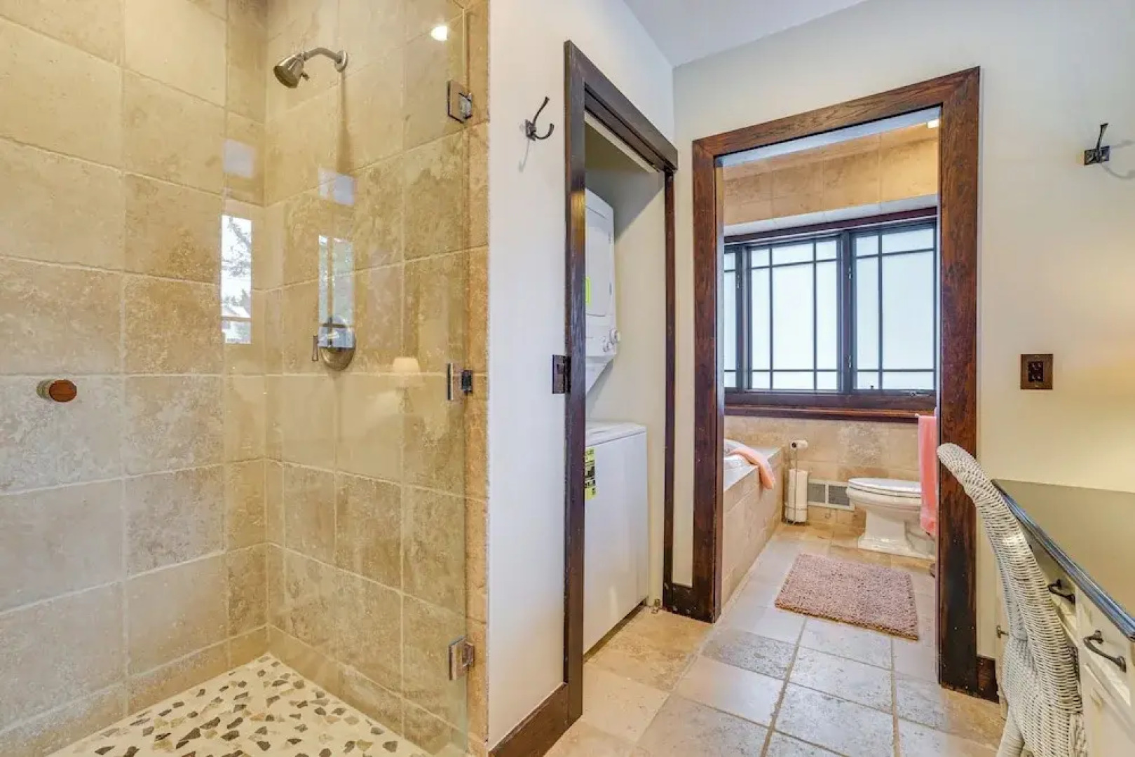 Upscale Earl Young Charlevoix Cottage w/ Deck!