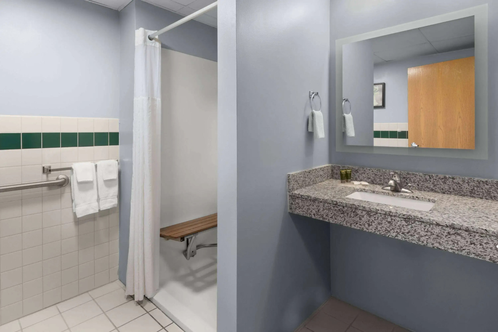 AmericInn by Wyndham Oscoda Near AuSable River