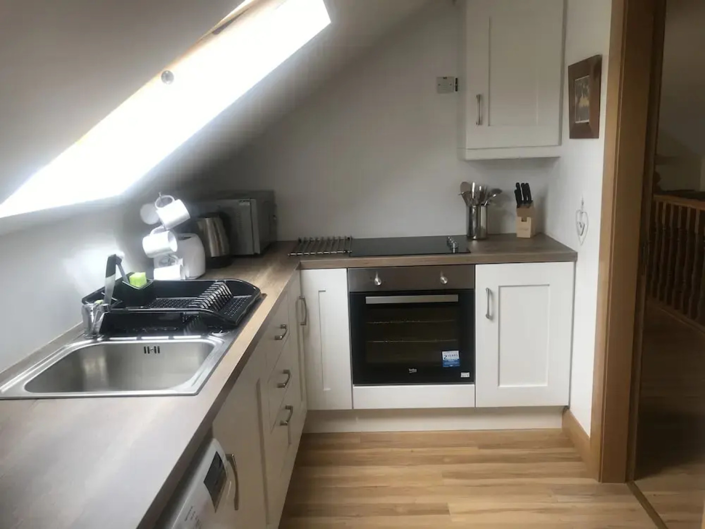 Dungannon 2 Bed Bungalow - Sleeps 5 - Pet Friendly