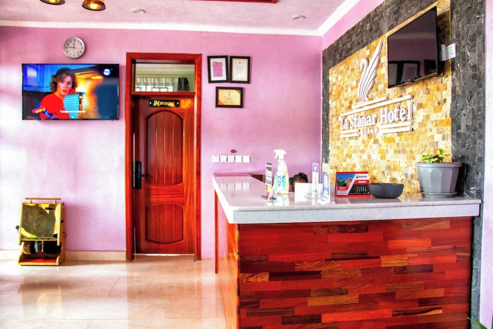 La Stanar Hotel