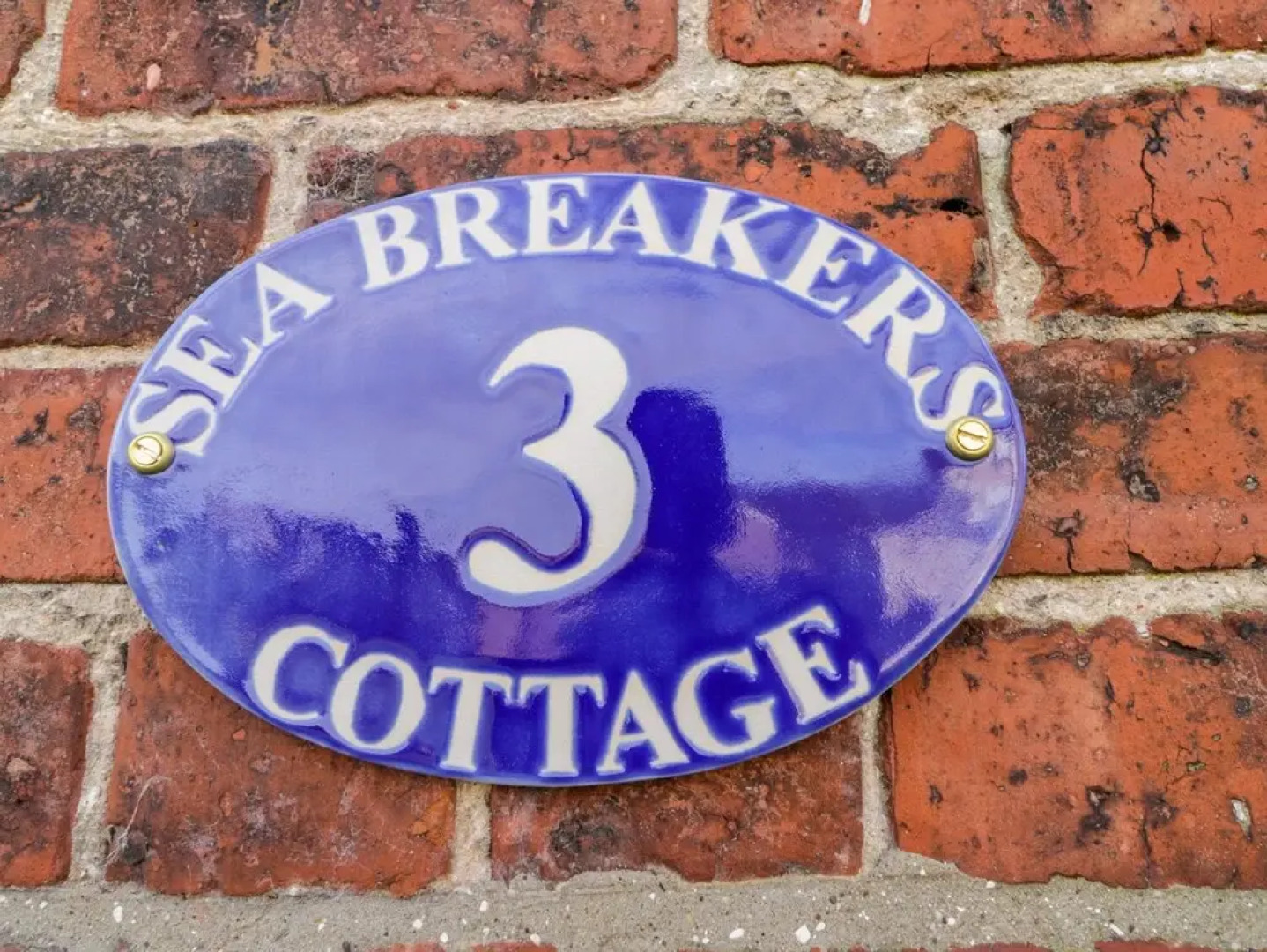 Sea Breakers Cottage