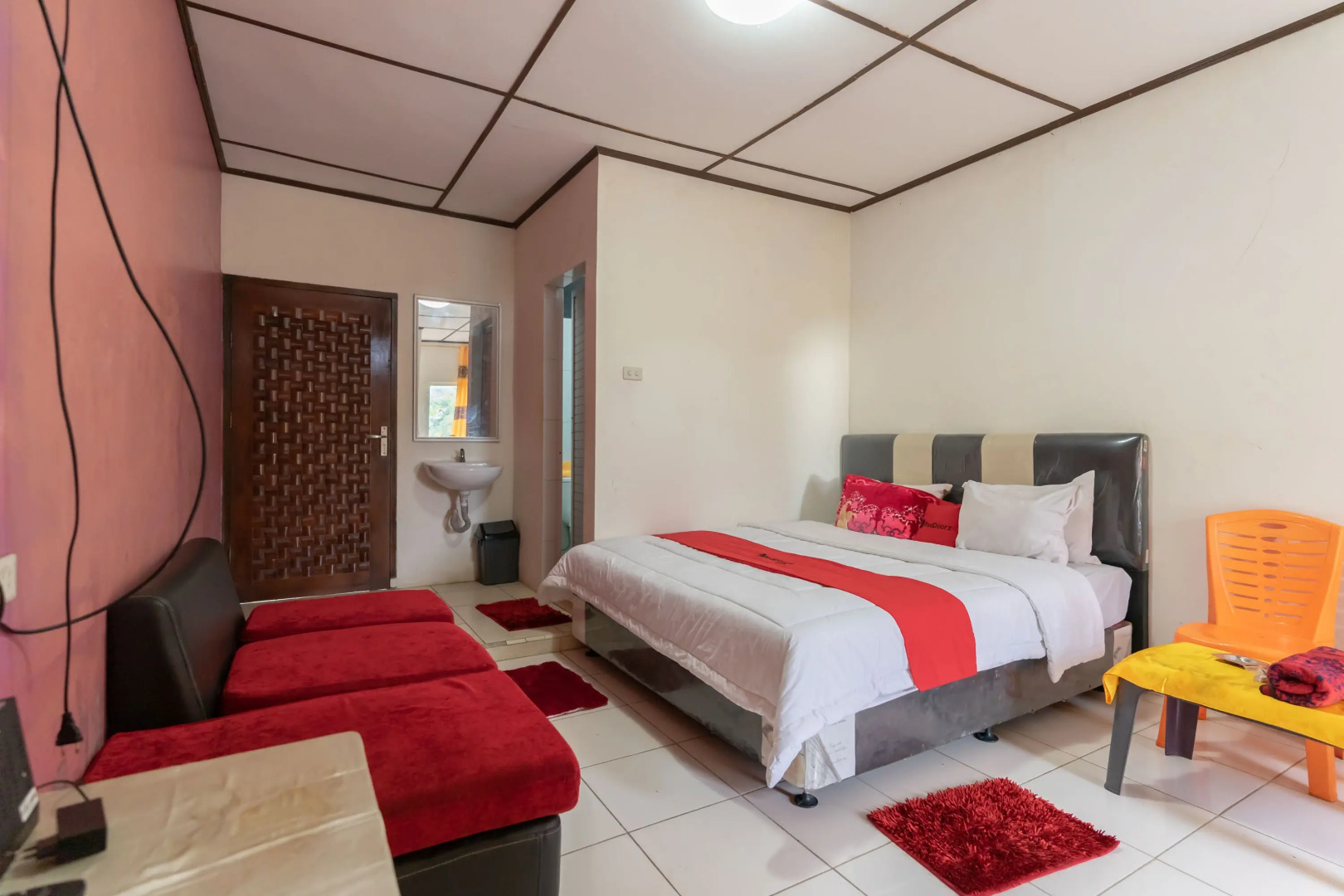 RedDoorz @ Nantampukmas Sidikalang