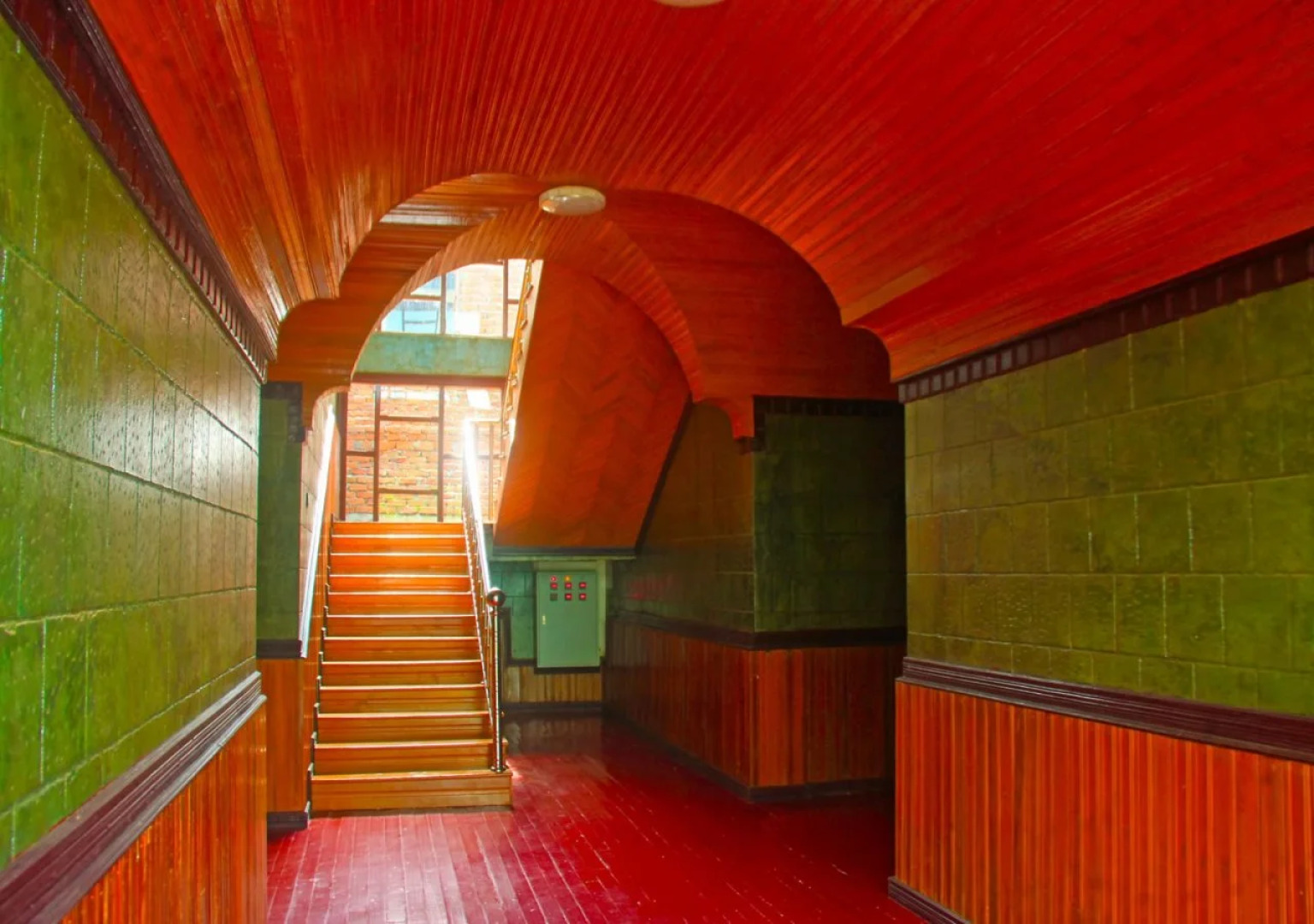 Golden Mrauk U Guest House