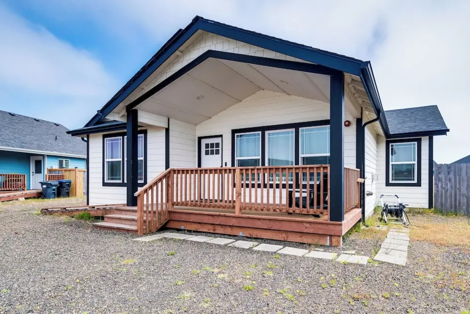 Modern Ocean Shores Home, 2 Mi to Beach!