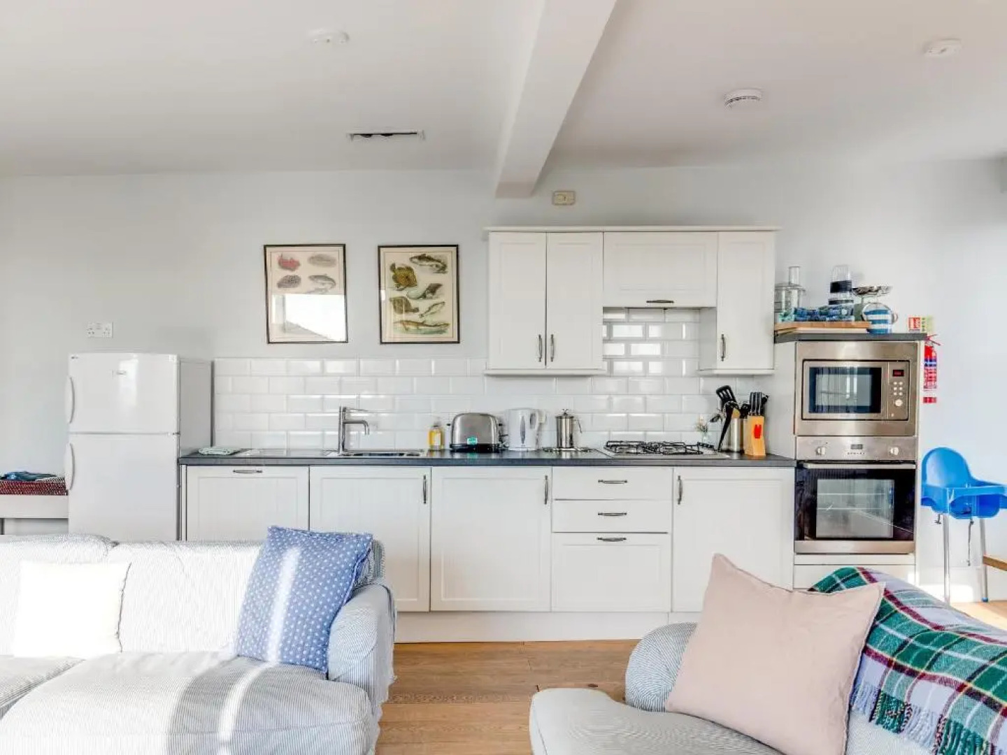 Apt 3, 26 Broad Street