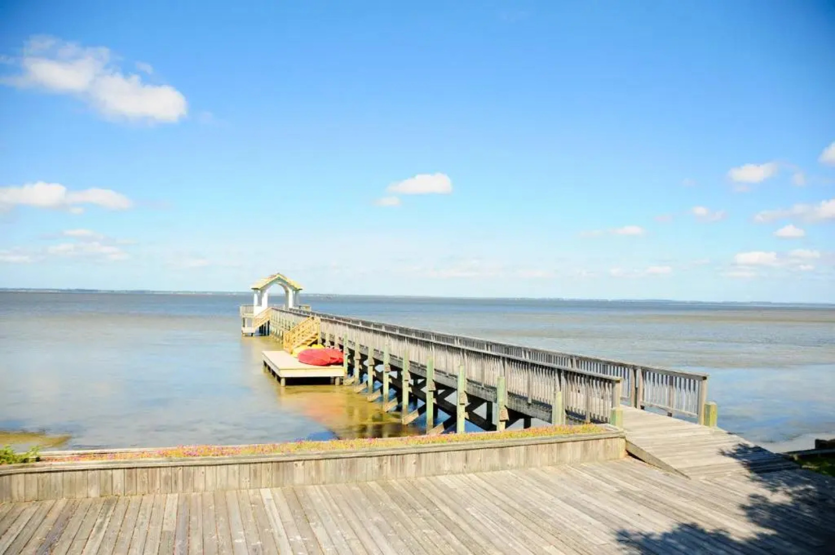 1472 Drifting Sands 3 Min Drive to Beach