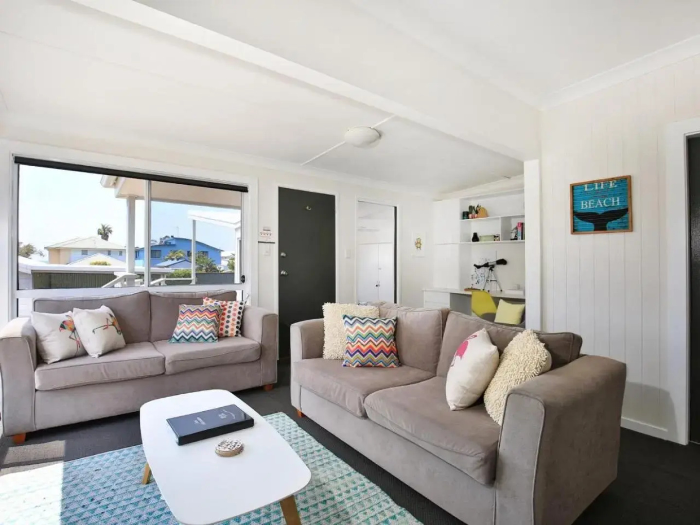 Tilly's Retreat - Pet Friendly - 3 Min Walk to Beach