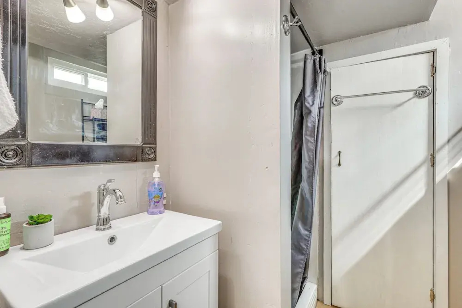 Cozy Sturgis Retreat - Walk to Main St & Saloons!