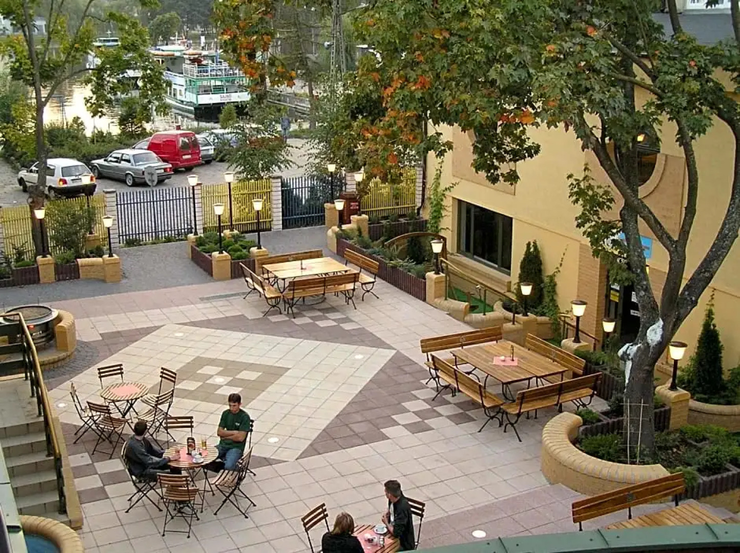 Kompleks Hotelowy Logos